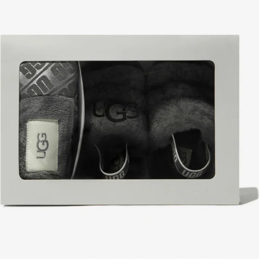 UGG new baby